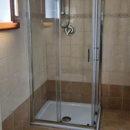 Modern 1st Floor With Balcony - Casa Berto