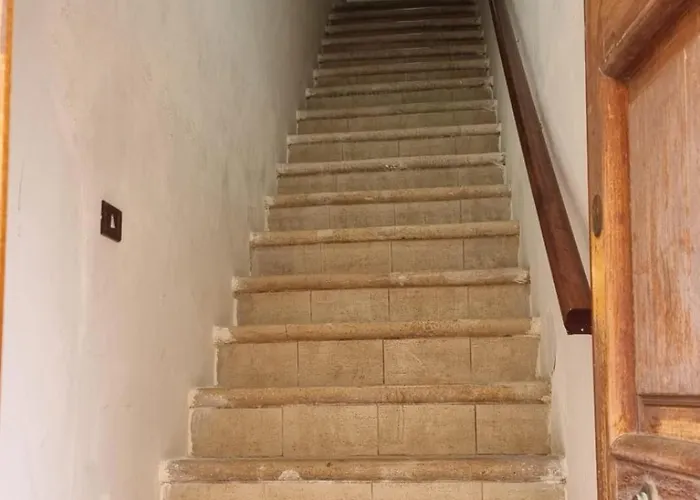 Апартаменты Modern 1st Floor With Balcony - Casa Berto