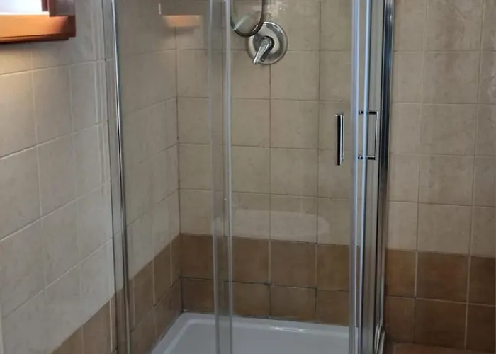 Modern 1st Floor With Balcony - Casa Berto